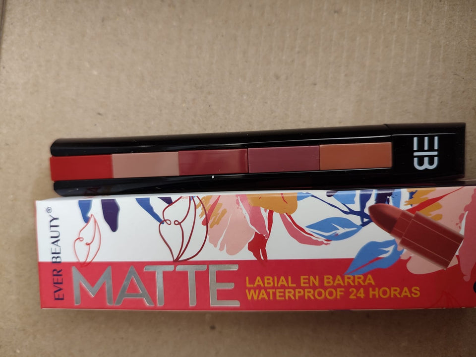 LABIAL EN BARRA 5 EN 1