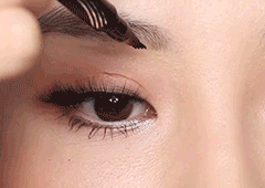 Delineador de Cejas 4 Puntas – Tinta Semi-